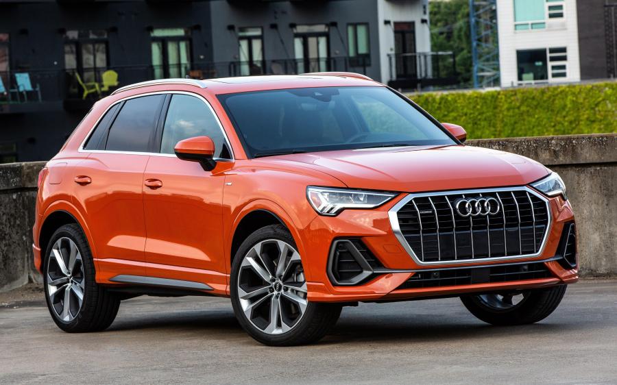 Audi Q3 2.0 TFSI Quattro S-Line (NA) '2019